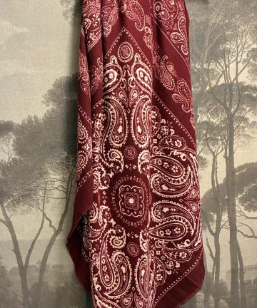 Grand foulard tout doux bordeaux