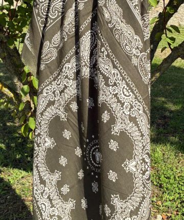 Grand foulard tout doux kaki